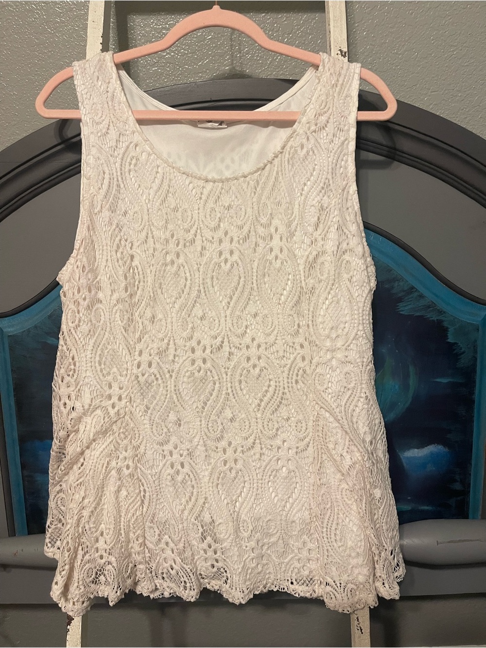Women's White Lace Camisole Tank Top